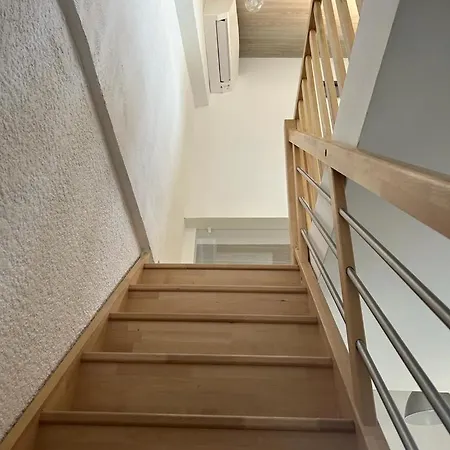 Yvette Apartament
