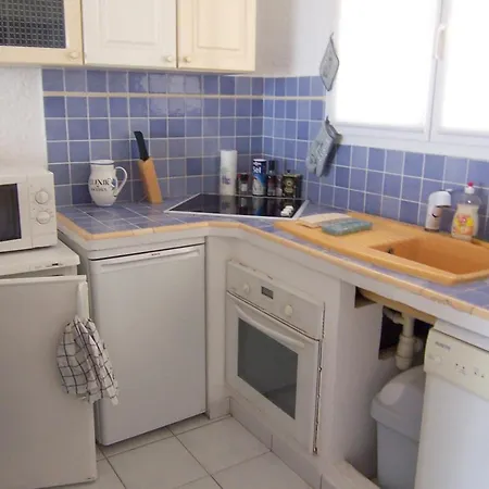 Yvette Apartament