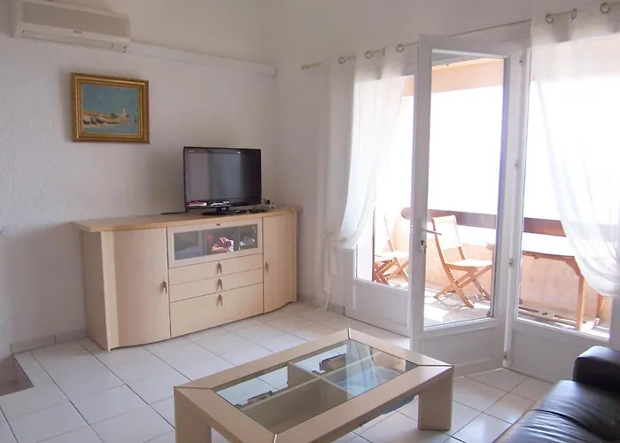 Yvette Apartament Tarcu